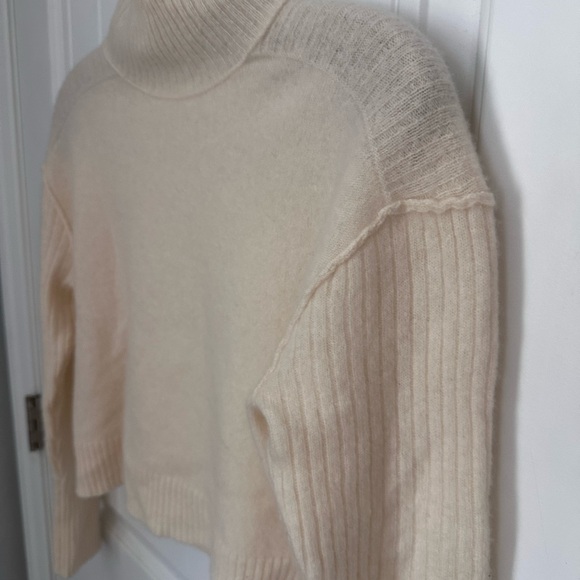 Free People Cream 100% Cashmere Sweater - Picture 2 of 6
